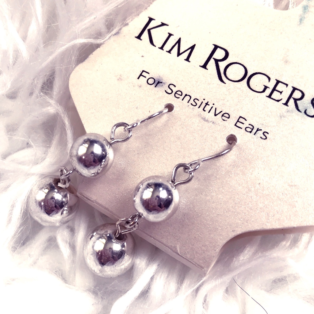Kim Rogers Sensitive Ears Silver Drop Earrings 9$